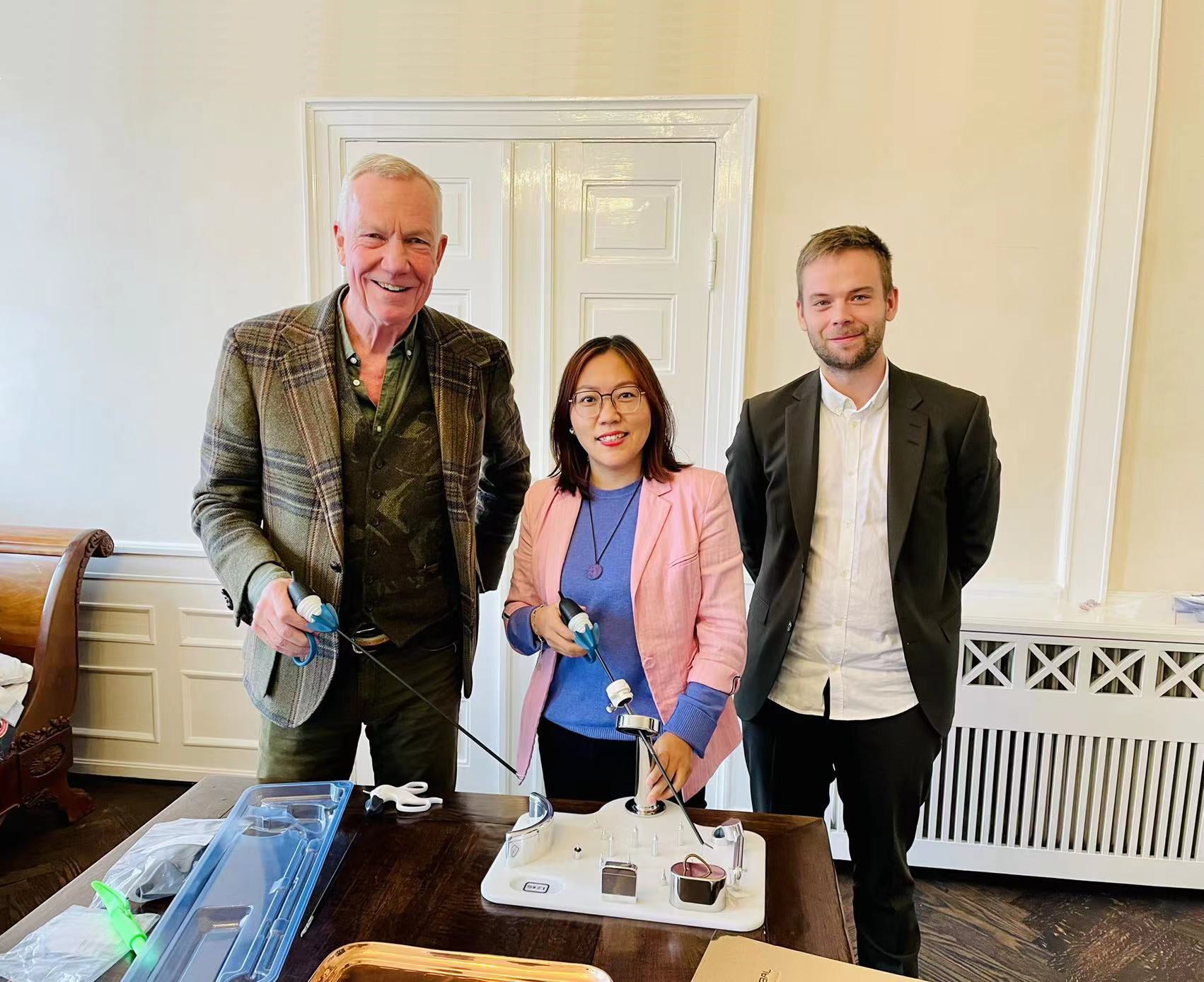 XY Global Provided CNC Machining and Metal Injection Molding Services to a Danish Medical Company and Earned Praise